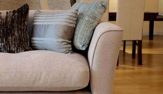 Sofa cleaning service in Richmond TX 